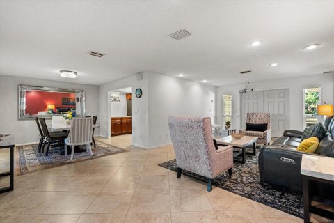 Copropriété à vendre à Sarasota, Floride: 3 chambres, 164.25 m2 № 1802126 - photo 8