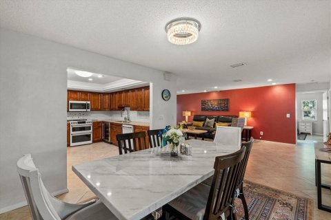 Copropriété à vendre à Sarasota, Floride: 3 chambres, 164.25 m2 № 1802126 - photo 10