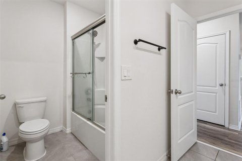 Villa ou maison à vendre à Leesburg, Floride: 6 chambres, 248.42 m2 № 2325065 - photo 29