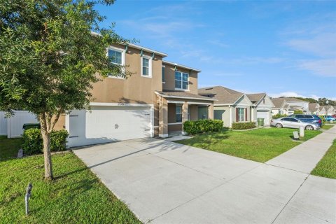 Villa ou maison à vendre à Leesburg, Floride: 6 chambres, 248.42 m2 № 2325065 - photo 2
