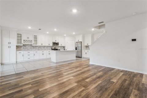 Villa ou maison à vendre à Leesburg, Floride: 6 chambres, 248.42 m2 № 2325065 - photo 11