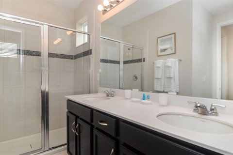 Casa en venta en Kissimmee, Florida, 4 dormitorios, 229.65 m2 № 1657413 - foto 12