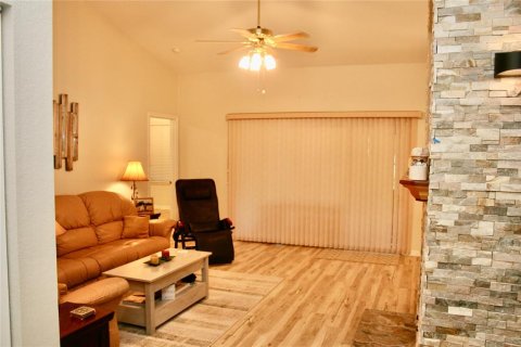 House in Dunnellon, Florida 2 bedrooms, 145.02 sq.m. № 1736968 - photo 10