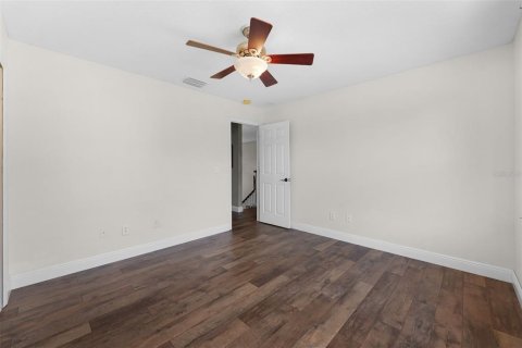 Casa en venta en Orlando, Florida, 5 dormitorios, 334.36 m2 № 1899938 - foto 14