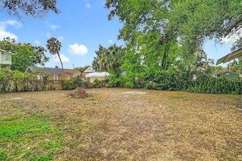 Villa ou maison à vendre à Tampa, Floride: 2 chambres, 78.04 m2 № 2236195 - photo 27