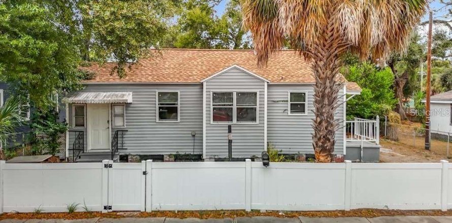 Villa ou maison à Tampa, Floride 2 chambres, 78.04 m2 № 2236195