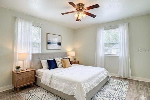 Villa ou maison à vendre à Tampa, Floride: 2 chambres, 78.04 m2 № 2236195 - photo 15