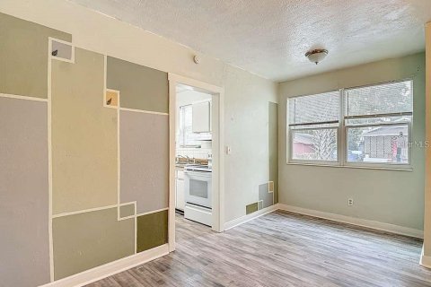 Villa ou maison à vendre à Tampa, Floride: 2 chambres, 78.04 m2 № 2236195 - photo 10