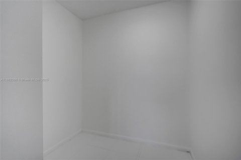 Condo in Delray Beach, Florida, 2 bedrooms  № 1890807 - photo 28