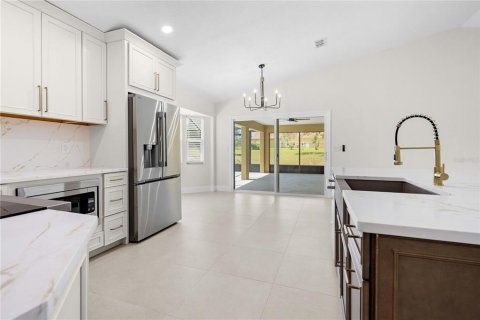 Casa en venta en Brooksville, Florida, 2 dormitorios, 139.35 m2 № 2167372 - foto 2