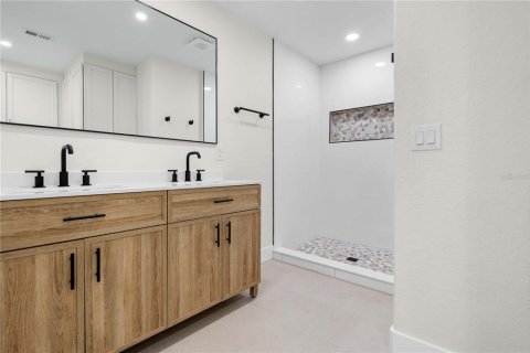 Casa en venta en Brooksville, Florida, 2 dormitorios, 139.35 m2 № 2167372 - foto 11