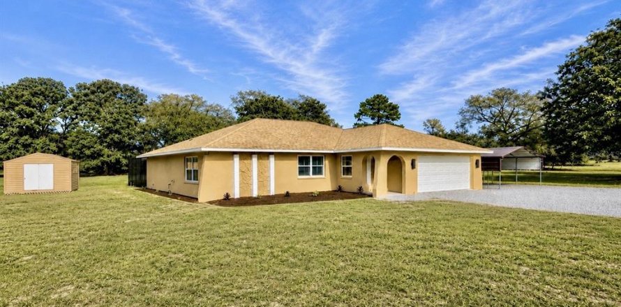 Casa en Brooksville, Florida 2 dormitorios, 139.35 m2 № 2167372