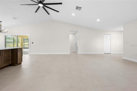 Casa en venta en Brooksville, Florida, 2 dormitorios, 139.35 m2 № 2167372 - foto 9