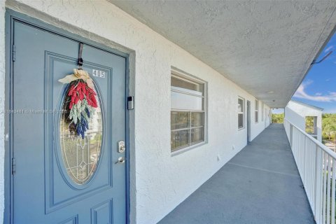 Condo in Margate, Florida, 2 bedrooms  № 1979813 - photo 2