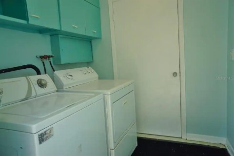 Commercial property in Clearwater, Florida 3 bedrooms, 171.59 sq.m. № 2207592 - photo 24