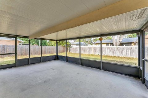 House in Sarasota, Florida 2 bedrooms, 79.34 sq.m. № 1658944 - photo 17