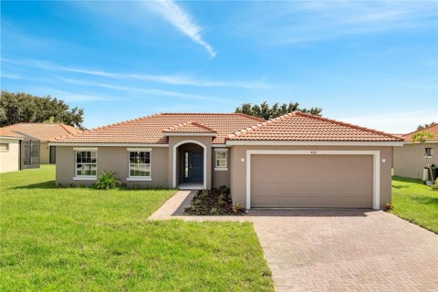 House in Kissimmee, Florida 4 bedrooms, 168.52 sq.m. № 1873546 - photo 1
