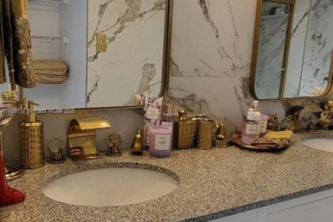 Condominio en venta en North Lauderdale, Florida, 2 dormitorios, 142.14 m2 № 1596428 - foto 23