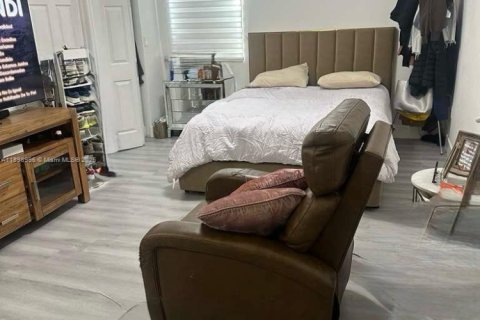 Снять в аренду коммерческую недвижимость в Майами, Флорида 179.3м2, № 1951030 - фото 5