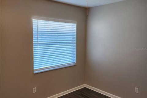 House in Thonotosassa, Florida 2 bedrooms, 73.76 sq.m. № 1903265 - photo 10