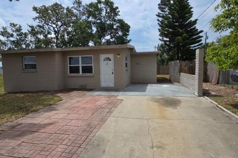 Casa en venta en Largo, Florida, 3 dormitorios, 121.14 m2 № 1688547 - foto 1