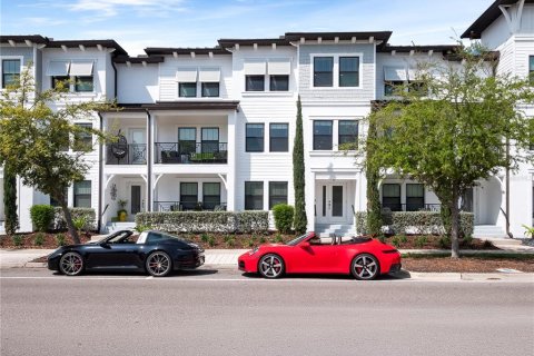 Townhouse in Tampa, Florida 4 bedrooms, 234.49 sq.m. № 2238546 - photo 4