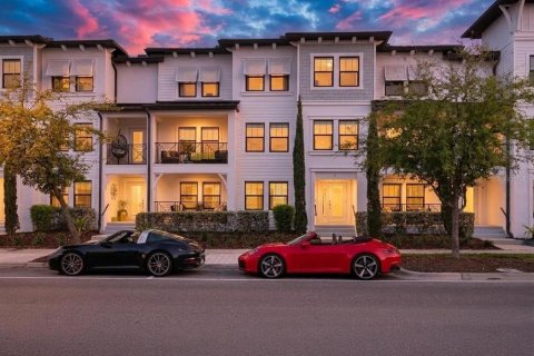 Touwnhouse à Tampa, Floride 4 chambres, 234.49 m2 № 2238546