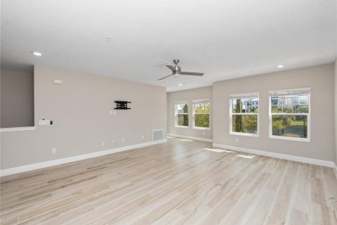 Townhouse in Tampa, Florida 4 bedrooms, 234.49 sq.m. № 2238546 - photo 21