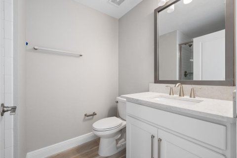 Townhouse in Tampa, Florida 4 bedrooms, 234.49 sq.m. № 2238546 - photo 24