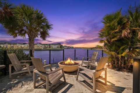 Townhouse in Tampa, Florida 4 bedrooms, 234.49 sq.m. № 2238546 - photo 2