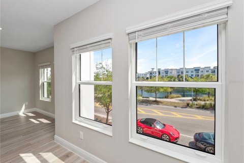 Townhouse in Tampa, Florida 4 bedrooms, 234.49 sq.m. № 2238546 - photo 26