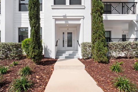 Townhouse in Tampa, Florida 4 bedrooms, 234.49 sq.m. № 2238546 - photo 3