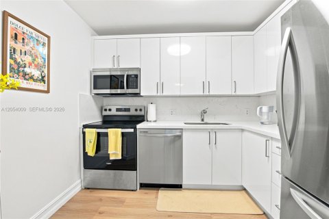 Купить кондоминиум в Авентура, Флорида 2 спальни, 100.24м2, № 2244058 - фото 6