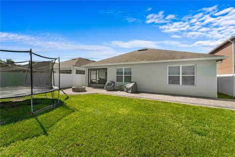 House in Davenport, Florida 4 bedrooms, 171.03 sq.m. № 1884569 - photo 22