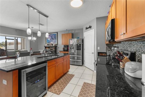 House in Davenport, Florida 4 bedrooms, 171.03 sq.m. № 1884569 - photo 9