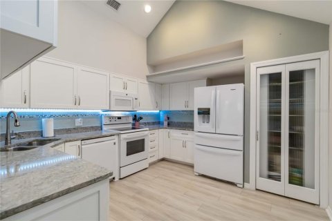 Condominio en venta en Sarasota, Florida, 3 dormitorios, 153.29 m2 № 1767652 - foto 15
