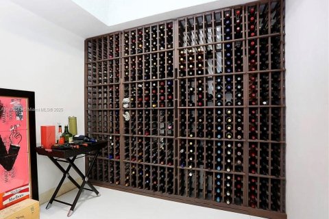 Снять в аренду виллу или дом в Корал-Гейблс, Флорида 5 спален, 524.71м2, № 2000253 - фото 11