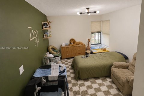Condo in Coconut Creek, Florida, 2 bedrooms  № 2086897 - photo 9