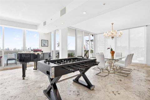 Condo in Miami Beach, Florida, 4 bedrooms  № 2071980 - photo 25