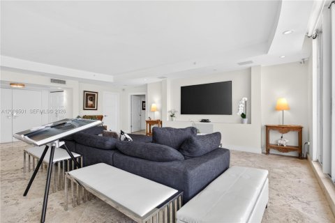 Condo in Miami Beach, Florida, 4 bedrooms  № 2071980 - photo 7