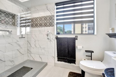 Condominio en venta en Lauderhill, Florida, 2 dormitorios, 149.29 m2 № 2083098 - foto 21