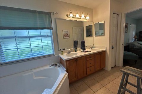 Villa ou maison à louer à Gainesville, Floride: 3 chambres, 142.6 m2 № 1832880 - photo 14