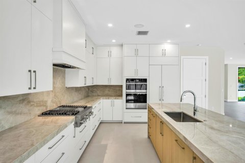 Villa ou maison à vendre à Fort Lauderdale, Floride: 4 chambres, 316.52 m2 № 2382622 - photo 19