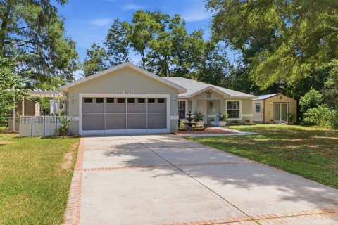 Villa ou maison à vendre à Citrus Springs, Floride: 3 chambres, 155.52 m2 № 2275576 - photo 4