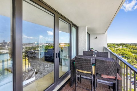 Condo in West Palm Beach, Florida, 1 bedroom  № 2186850 - photo 16