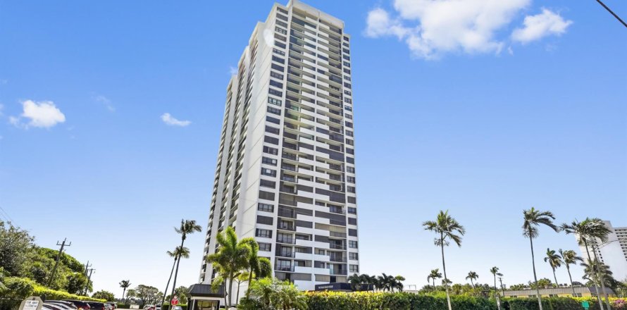 Condo in West Palm Beach, Florida, 1 bedroom  № 2186850