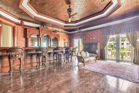 House in Punta Gorda, Florida 4 bedrooms, 428 sq.m. № 2141493 - photo 25