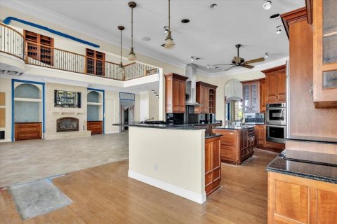 House in Punta Gorda, Florida 4 bedrooms, 428 sq.m. № 2141493 - photo 18