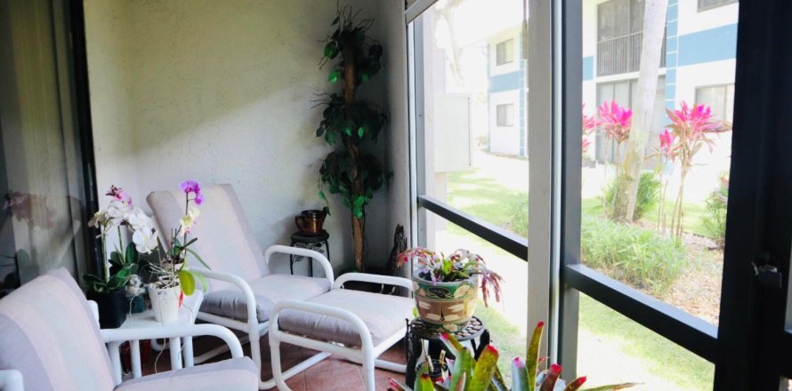 Condominio en Delray Beach, Florida, 2 dormitorios № 1163252
