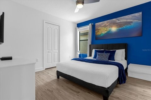 Casa en alquiler en Four Corners, Florida, 6 dormitorios, 311.04 m2 № 2103038 - foto 23
